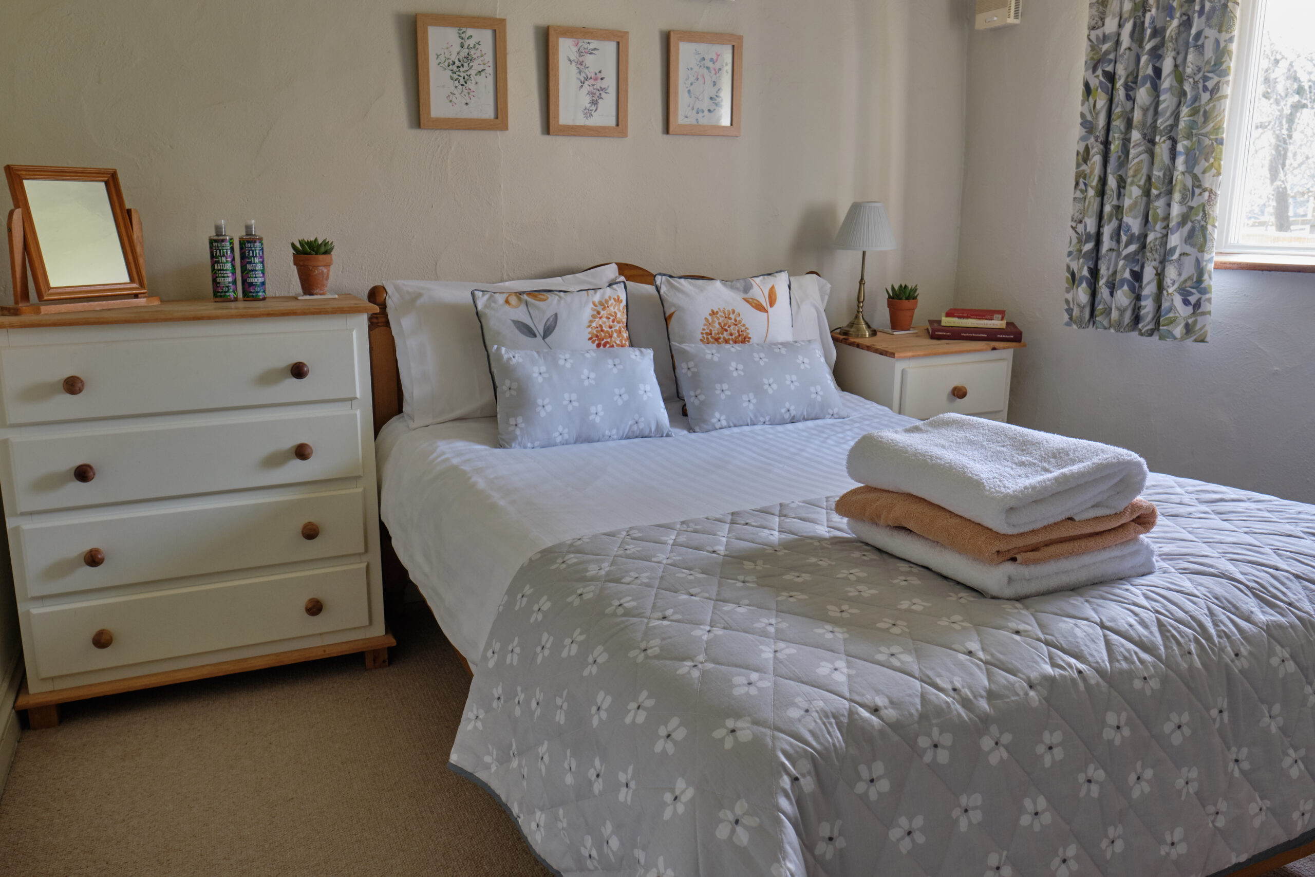 Platinum Healing Retreats in Glastonbury