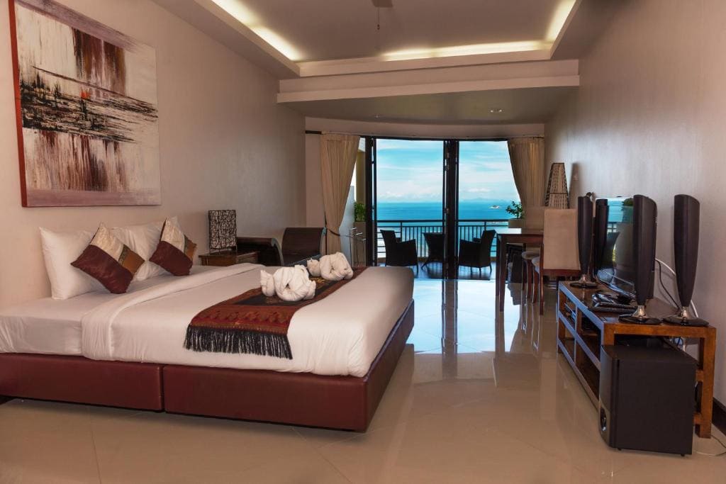 Juice Detox and Yoga Retreat Thailand